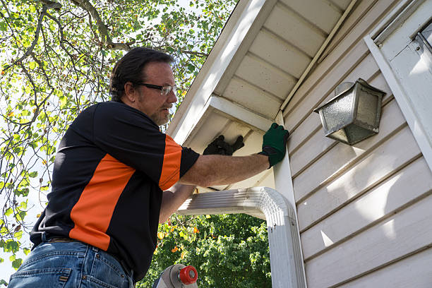 Best Garage Cleanout  in Albertson, NY